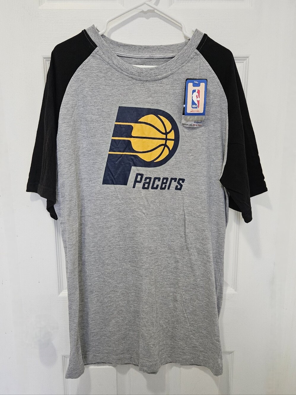 Nwt Indiana Pacers Grey & Black Raglan Tee